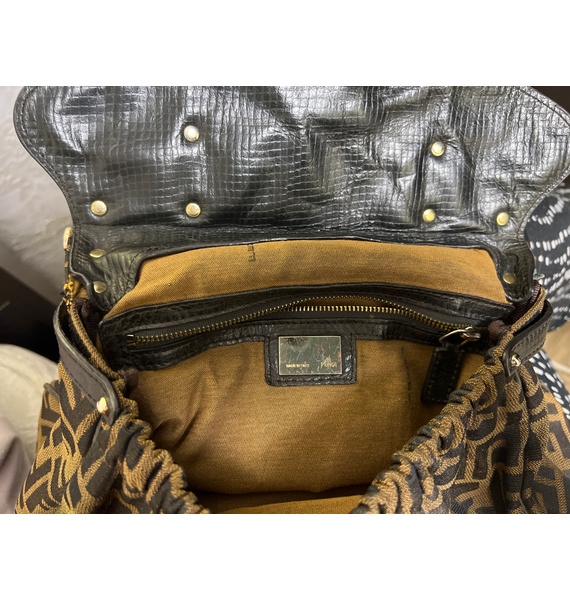 Сумка • Fendi • Коричневый
