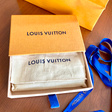 Брелок • Louis Vuitton • Серый