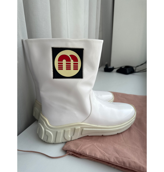 Ботинки • Miu Miu • Белый