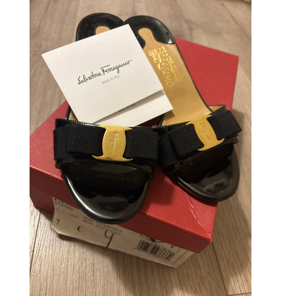 Туфли • Ferragamo • Черный