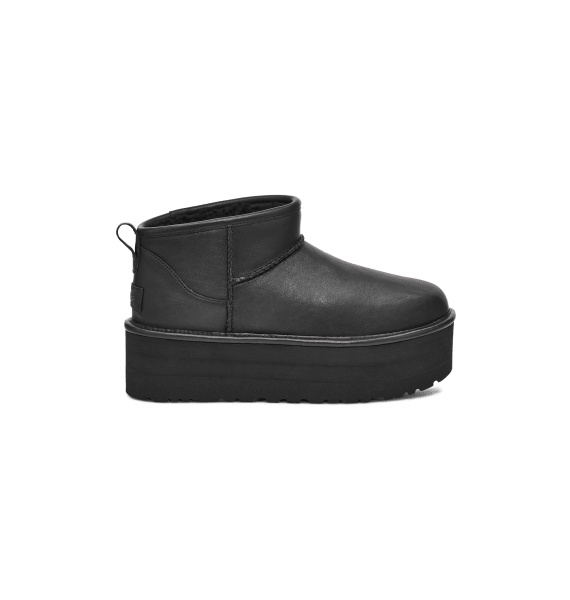 Сапоги • UGG • Черный