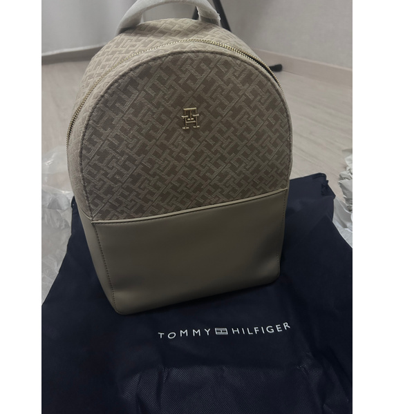 Рюкзак • Tommy Hilfiger • Бежевый