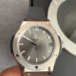 Часы • Hublot • Серый