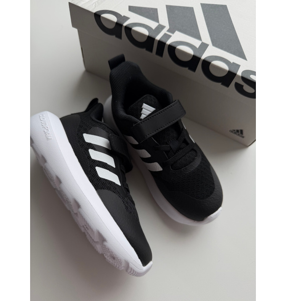 Кроссовки • adidas • Черный