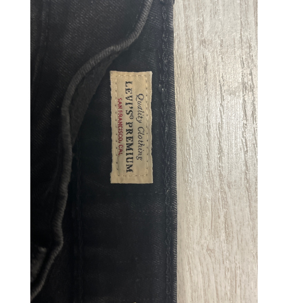 Джинсы • Levi's • Черный