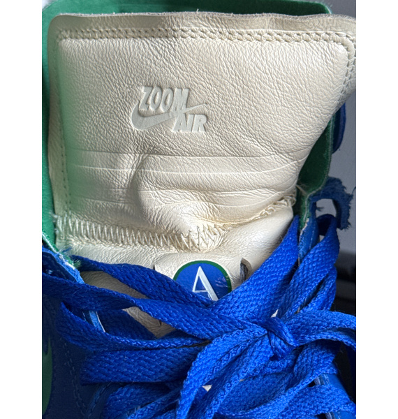 Кроссовки • Nike • Темно-синий