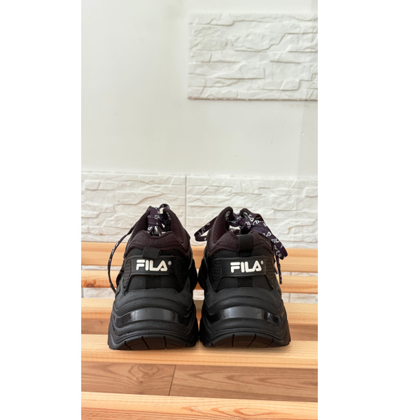 Кроссовки • Fila • Черный