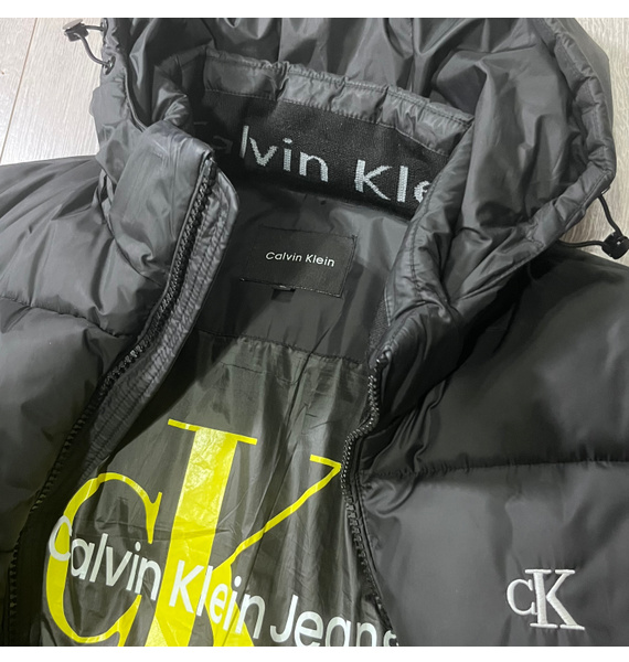 Куртка • Calvin Klein Jeans • Черный