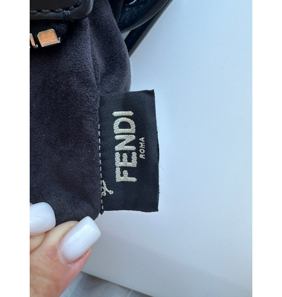 Сумка • Fendi • Черный