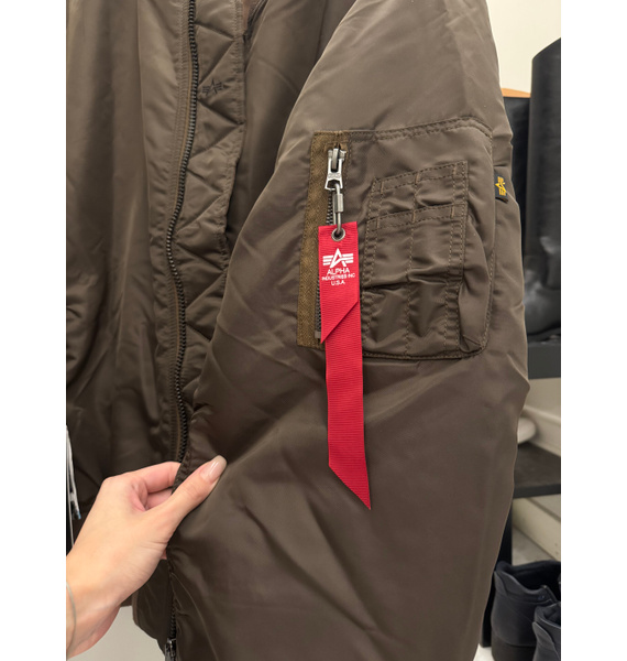 Бомбер • Alpha Industries • Коричневый