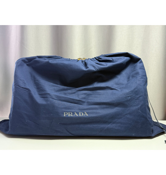 Сумка • Prada • Черный