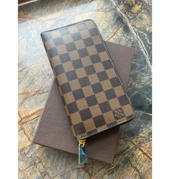 Портмоне • Louis Vuitton • Коричневый
