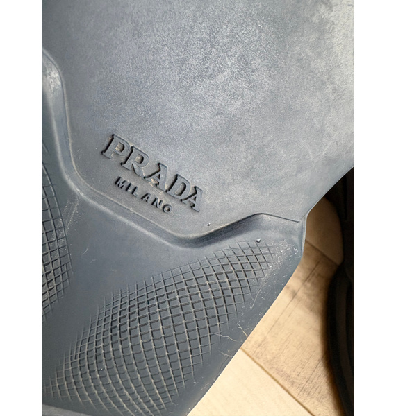 Кроссовки • Prada • Темно-синий