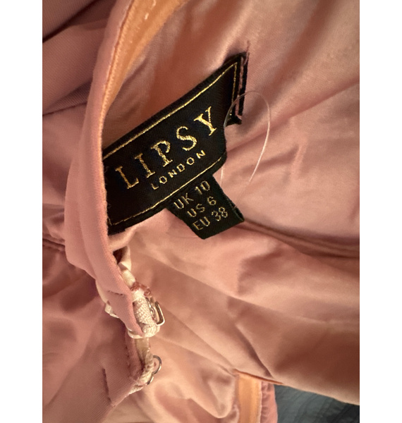 Платье • Lipsy London • Розовый