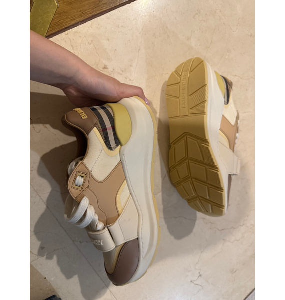 Кроссовки • Burberry • Бежевый