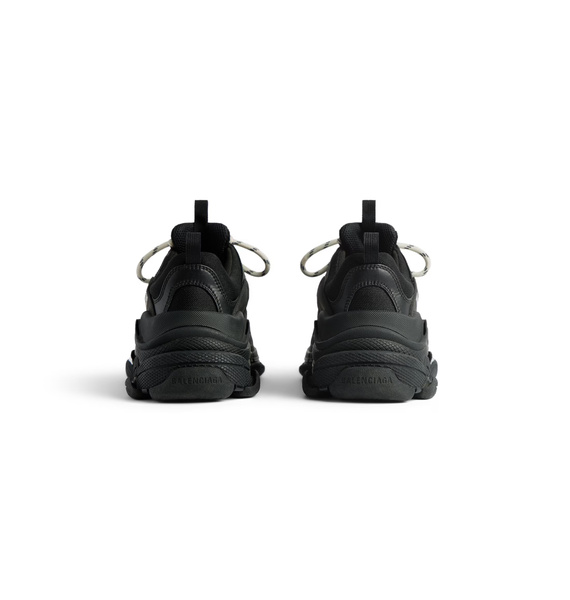 Кроссовки • Balenciaga • Черный