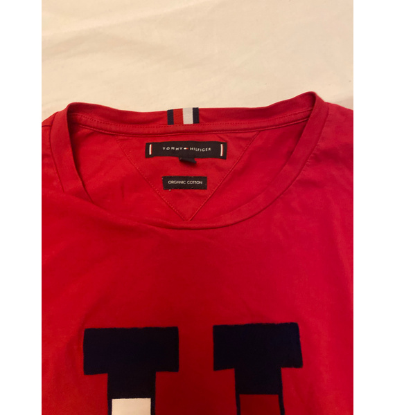 Футболка • Tommy Hilfiger • Красный