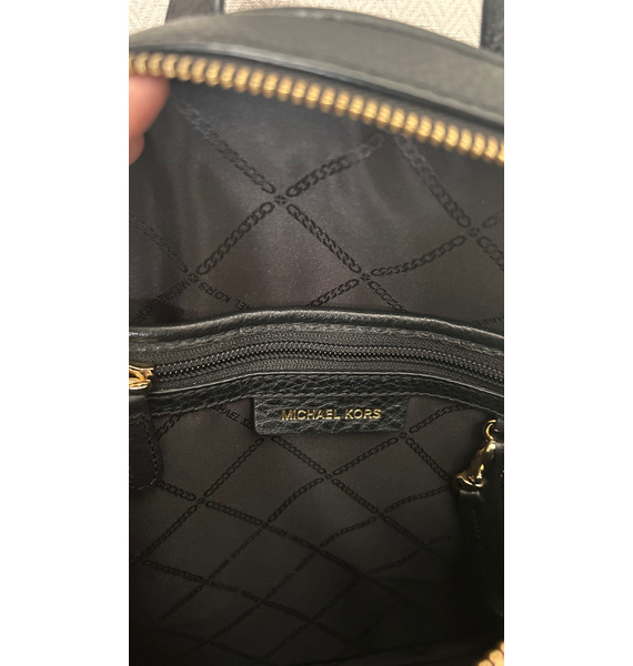 Рюкзак • Michael Kors • Черный