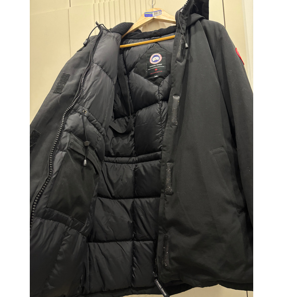 Куртка • Canada Goose • Черный
