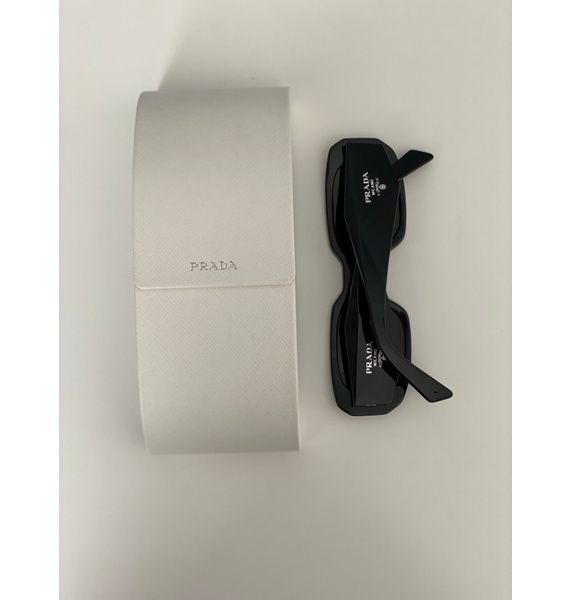 Очки • Prada Eyewear • Черный