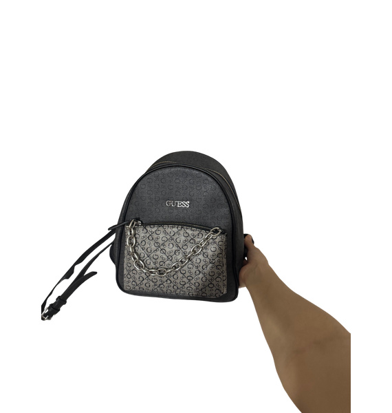 Рюкзак • GUESS • Черный