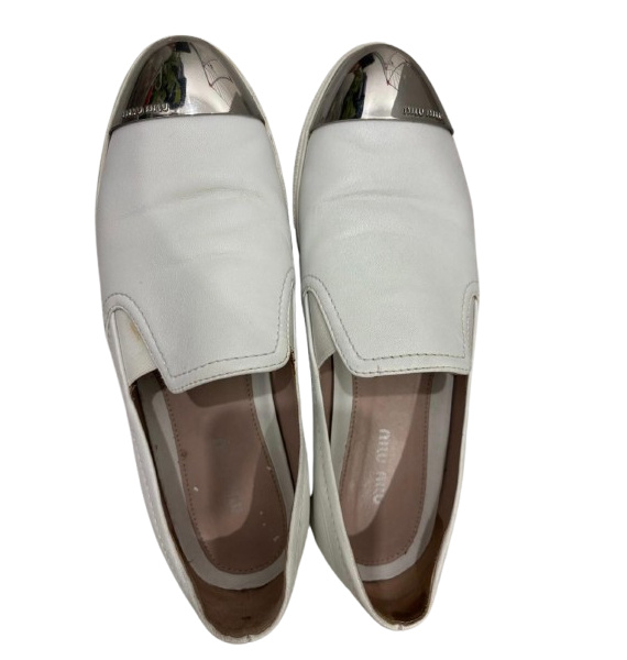 Лоферы • Miu Miu • Белый