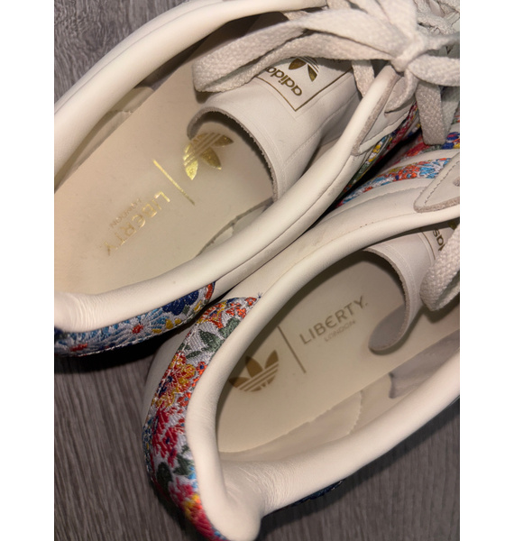 Кроссовки • adidas • Мульти