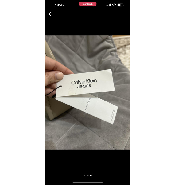 Сумка • Calvin Klein • Бежевый