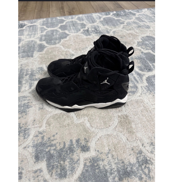 Кроссовки • Nike • Черный
