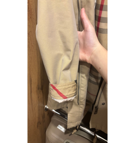 Плащ • Burberry • Бежевый