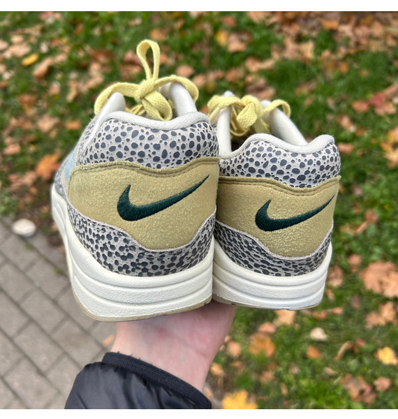 Кроссовки • Nike • Мульти