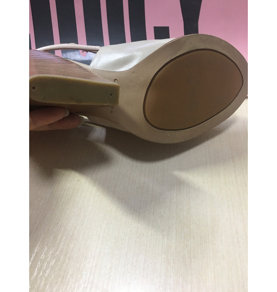 Босоножки • Clarks • Серый