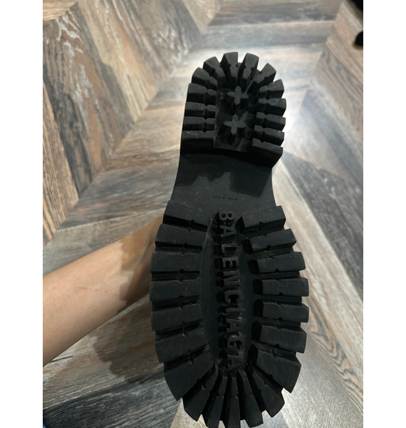Ботинки • Balenciaga • Черный