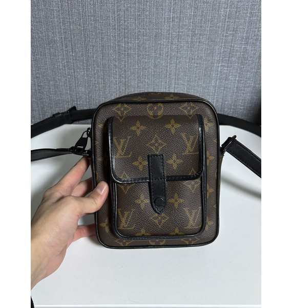 Сумка • Louis Vuitton • Коричневый