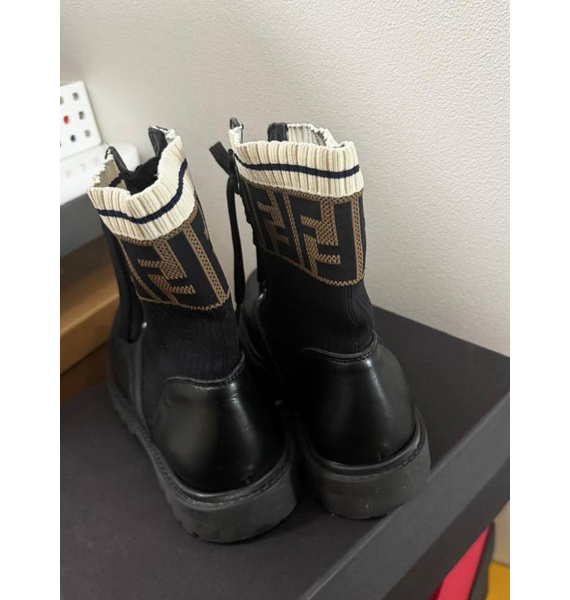 Ботинки • Fendi • Черный