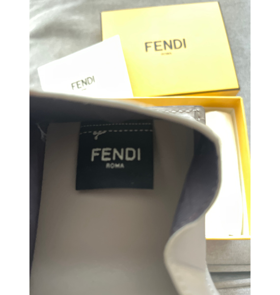 Кошелек • Fendi • Серый