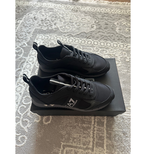 Кроссовки • Ea7 Emporio Armani • Черный