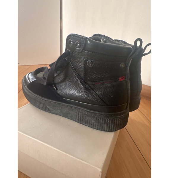 Ботинки • Diesel • Черный