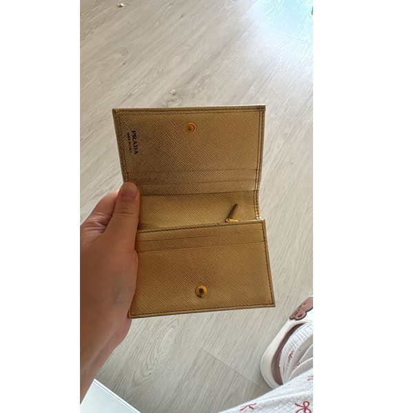 Кошелек • Prada • Золотой