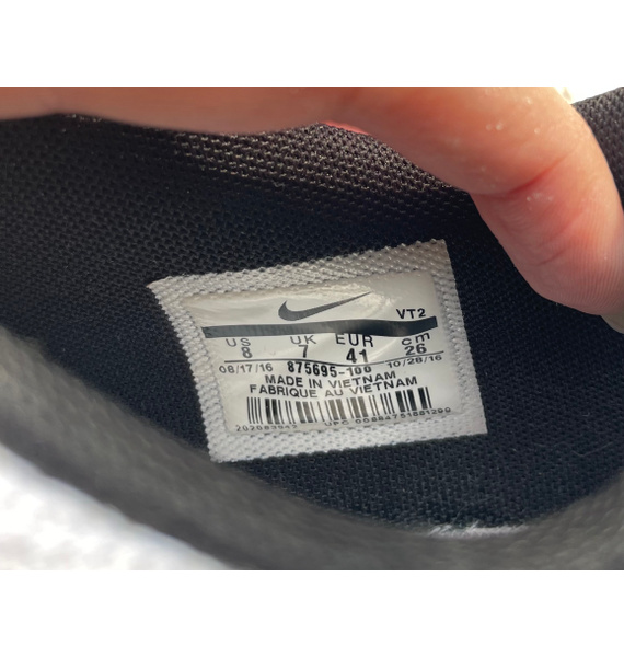 Кроссовки • Nike • Белый