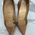 Туфли • Christian Louboutin • Бежевый