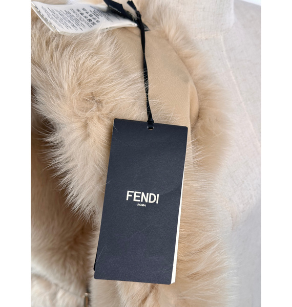 Накидка • Fendi • Бежевый