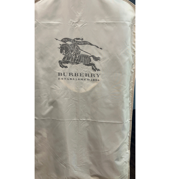 Пальто • Burberry • Черный