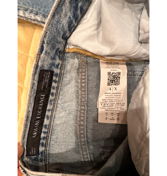 Джинсы • Armani Exchange • Голубой