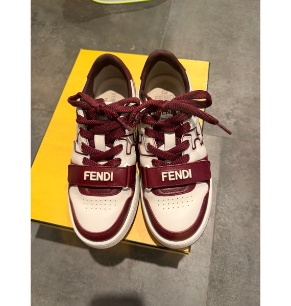 Кроссовки • Fendi • Белый