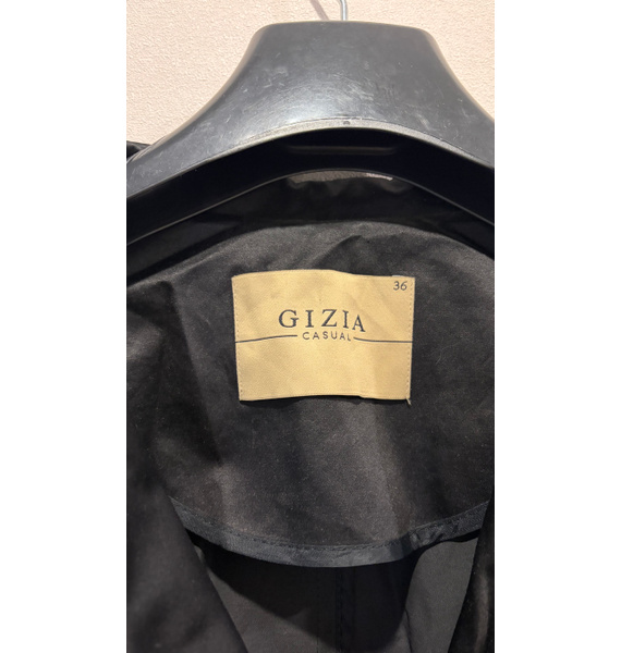 Плащ • GIZIA • Черный
