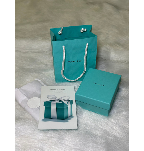 Кулон • Tiffany & Co. • Золотой