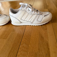 Кроссовки • adidas • Белый