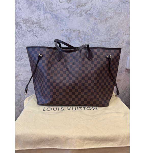 Сумка • Louis Vuitton • Коричневый