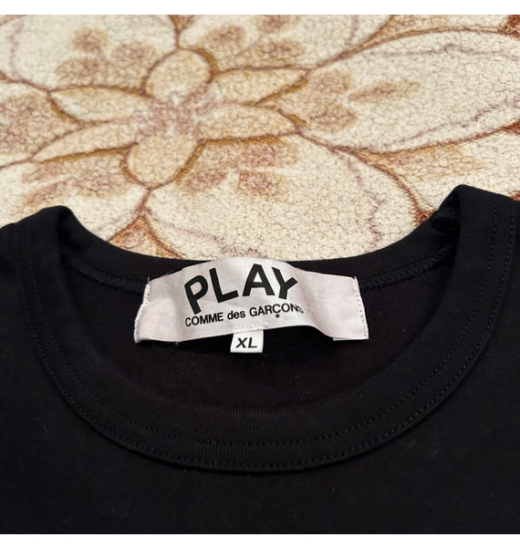 Футболка • Comme Des Garçons Play • Черный